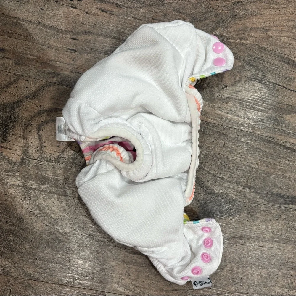 NWOT GreenSprouts Swim Diaper - Picture 2 of 3